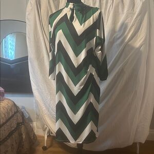 Ashley Stewart Green and White Chevron Long Sleeve Dress